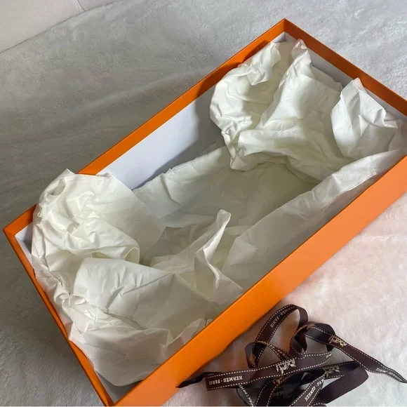 Hermès Orange Gift Box with Ribbon #1 - Picture 10 of 11